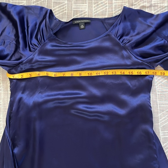 Stunning Jewel Toned Silk Blouse - Picture 4 of 8